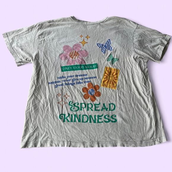 forever 21 women’s size large off-white streetwear “Spread Kindness” tee - Picture 1 of 2